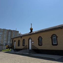 Храм в честь священномученника Уара в Липецке, фото